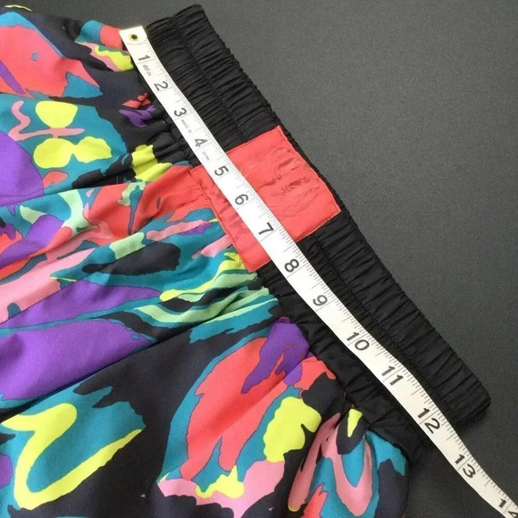 Without Walls Womens Size Medium Workout Boxing Shorts Bright Multicolor Pockets - Picture 6 of 9